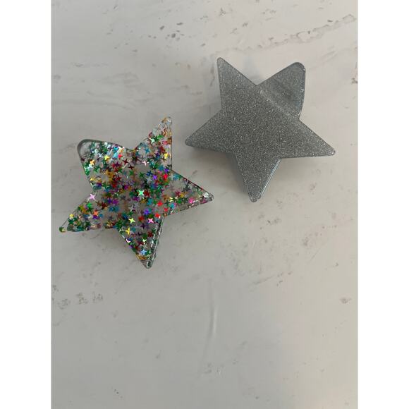 STAR HAIR CLIPS SET OF TWO SILVER AND MUTLICOLOR STARS HAIR CLIPS - Picture 1 of 5